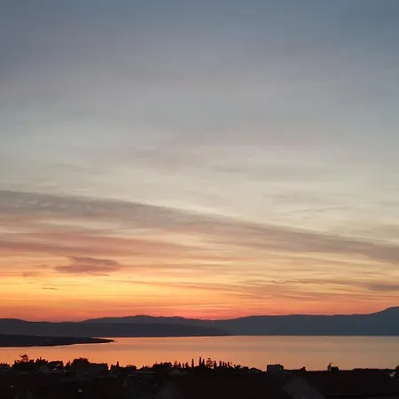 Апартаменты Sunset & Seaview Premium