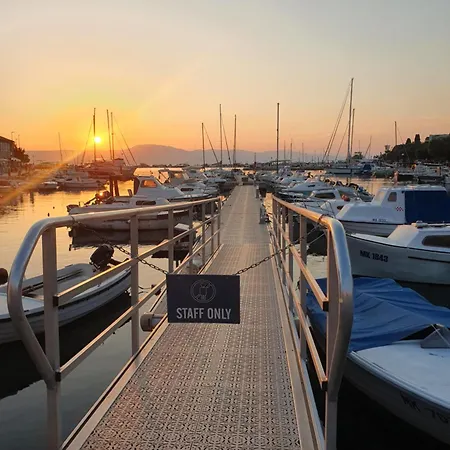 Sunset & Seaview Premium Малинска