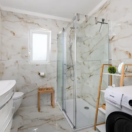 Апартаменты Sunset & Seaview Premium Малинска