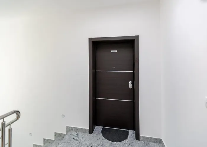 Апартаменты Sunset & Seaview Premium *