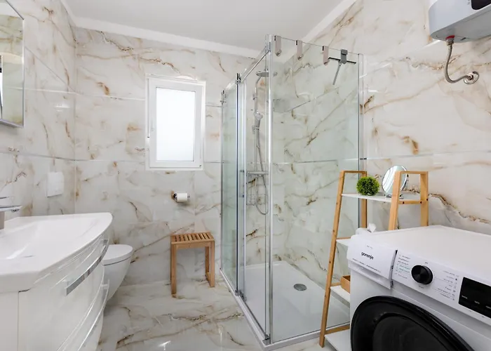 Апартаменты Sunset & Seaview Premium Малинска