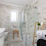 شقة Sunset & Seaview Premium مالينسكا
