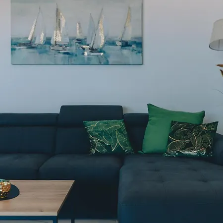 Sunset & Seaview Premium مالينسكا